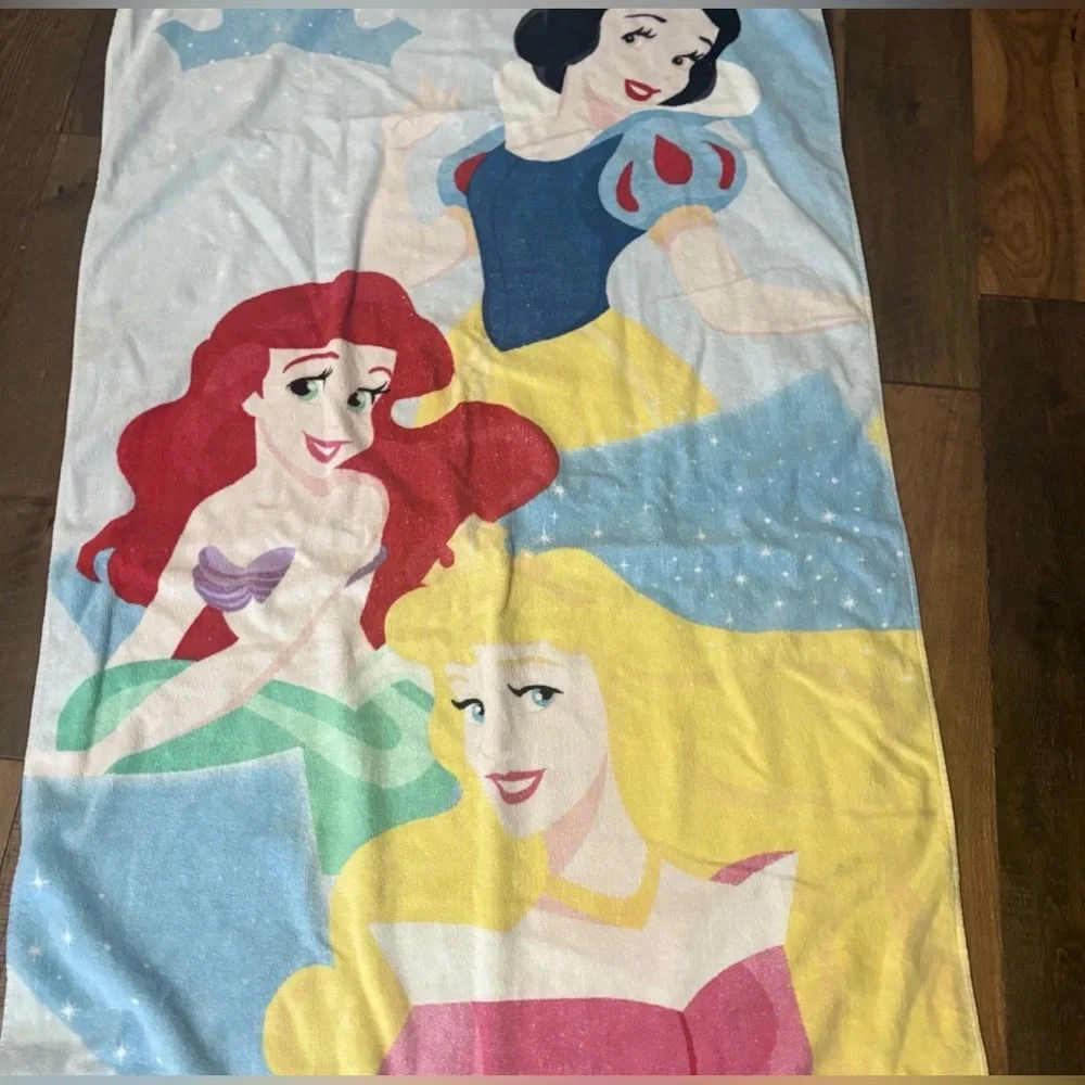 Disney Princess Beach Towel Ariel Aurora Snow White 30x60 Cl